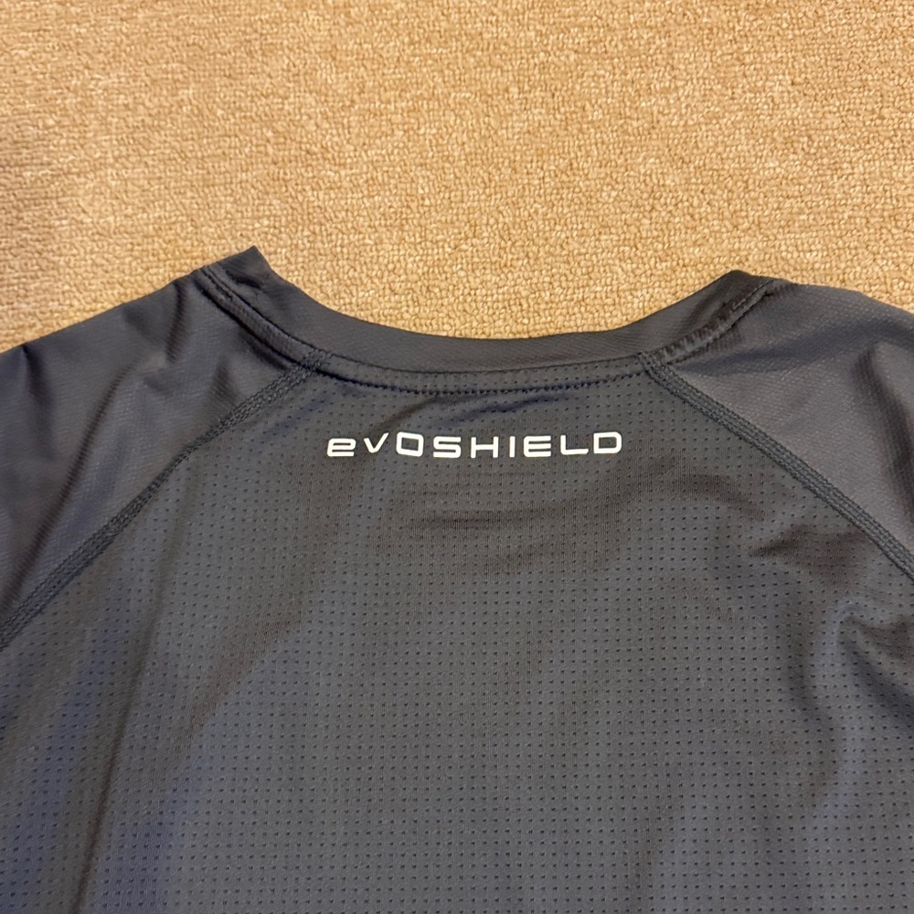 Men's Black Short Sleeve Performance Tee - Picture 5 of 7